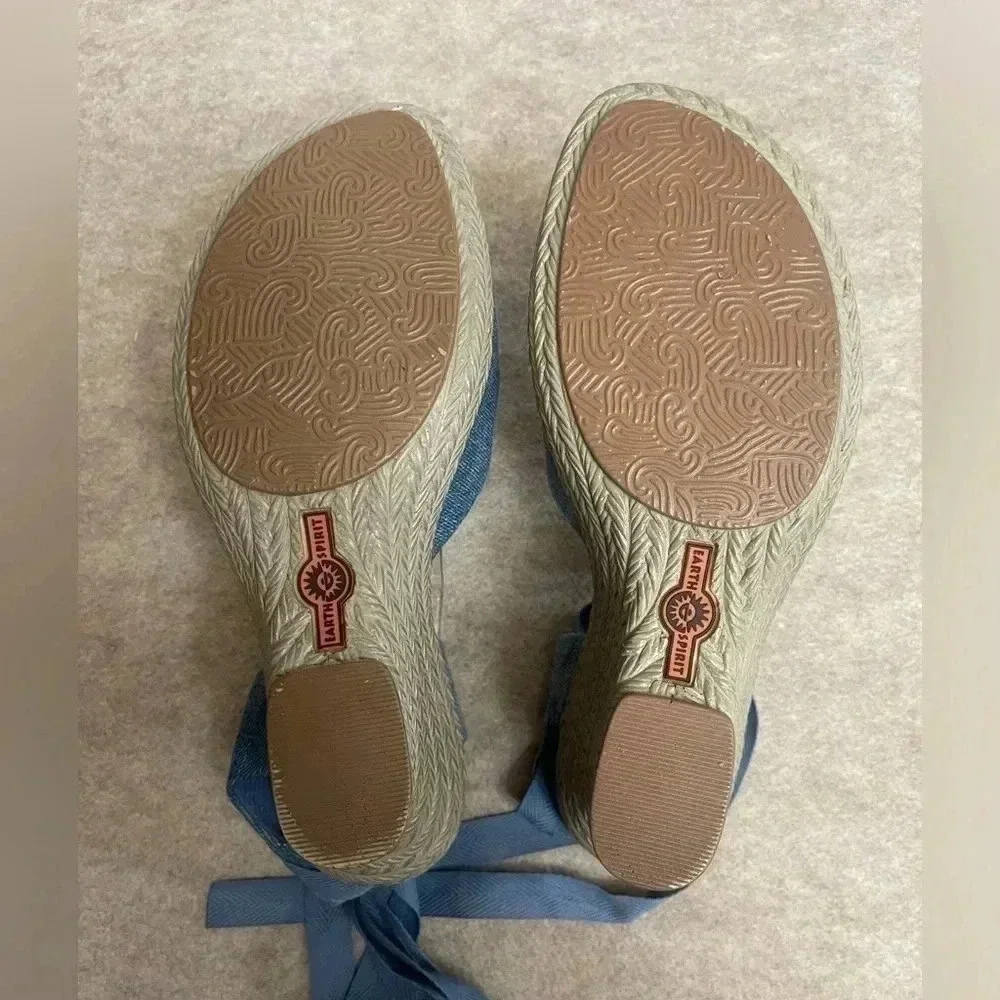 Earth Spirit Gerlon 2000 Monroe Blue Denim Beaded Lace Up Wedge Sandals Size 8.5